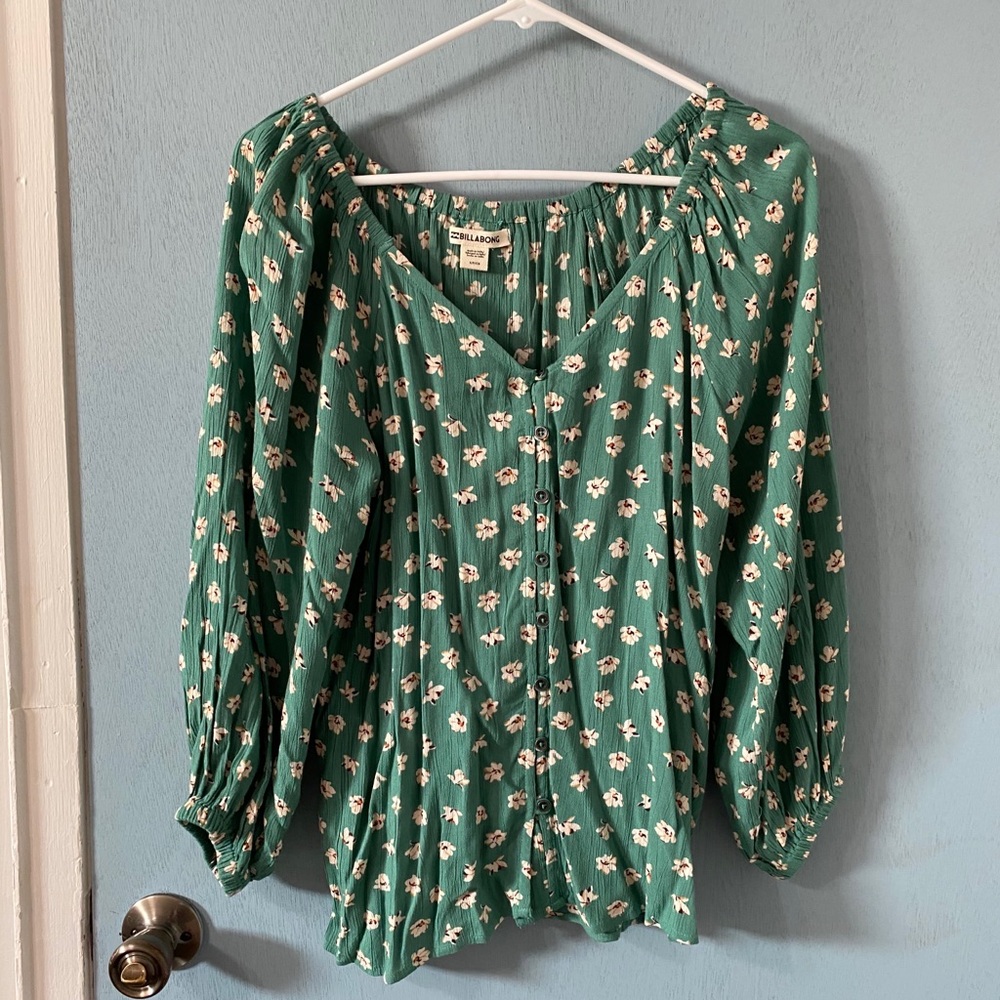 Billabong blouse